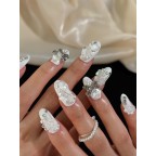 Pearl Veil